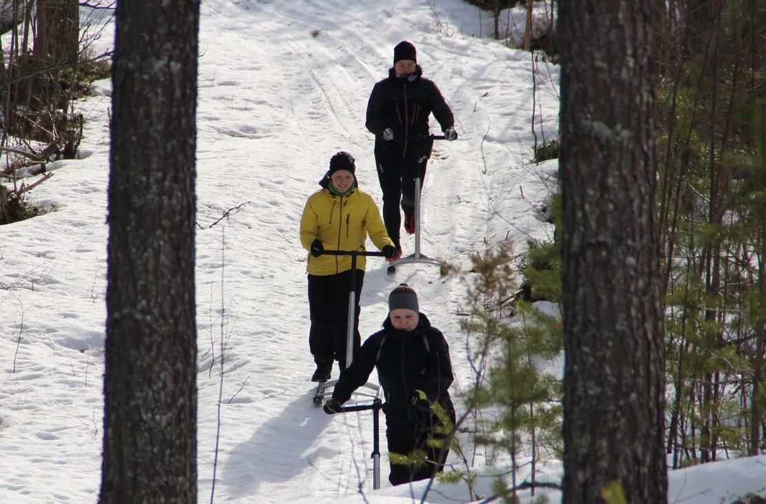 Potkuriretkel&auml;iset reitill&auml;