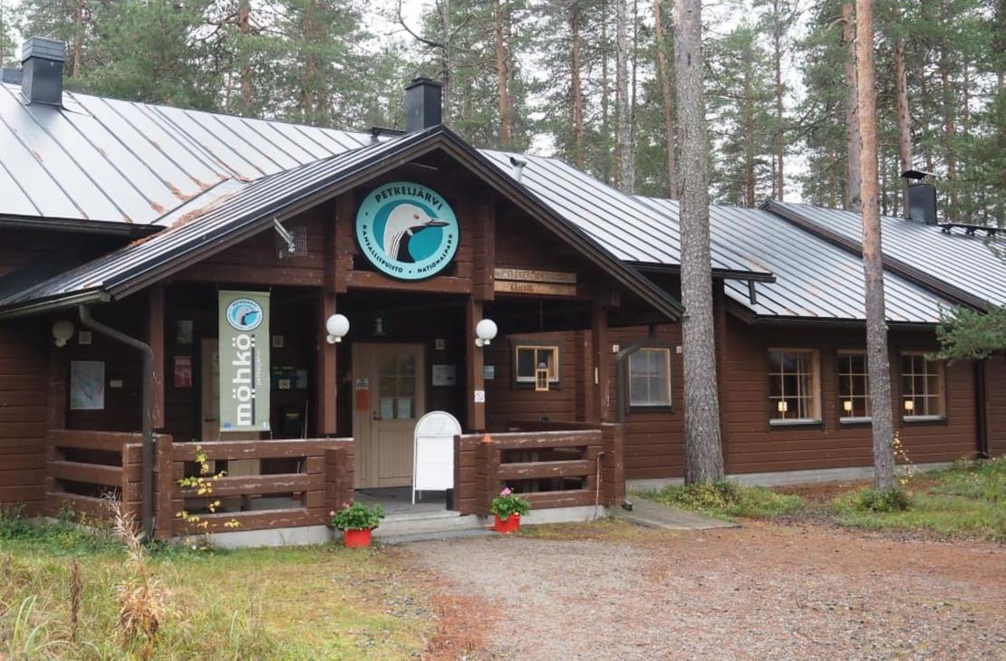 Petkeljärven kansallispuiston retkeilykeskus, Petkeljärvi Center