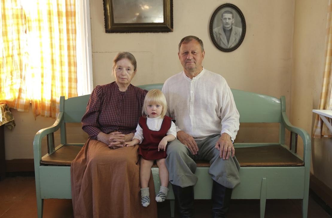 Teatteri M&ouml;hk&ouml;n mainoskuva